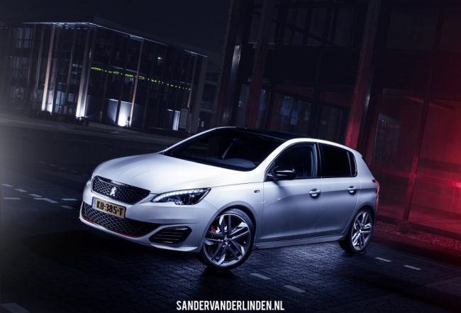 Automeisje - Peugeot 308 GTI