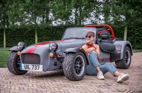 Rijtest Caterham Seven 275R
