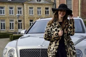 Rijtest Bentley Bentayga