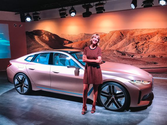 Onthulling BMW Concept i4 & iX3
