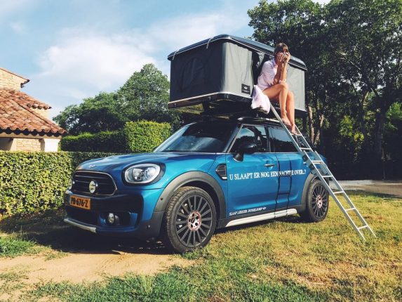 Op vakantie met de leaseauto