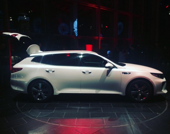 Kia onthult de Optima SW & Niro