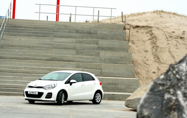 Rijtest Kia Rio