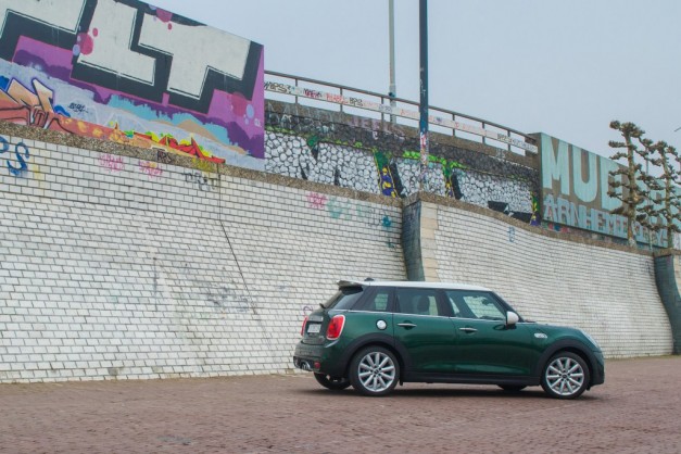 MINI Copper SD 5-door