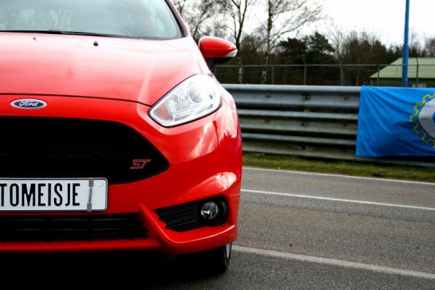 Rijtest Ford Fiesta ST