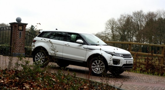 Rijtest Range Rover Evoque