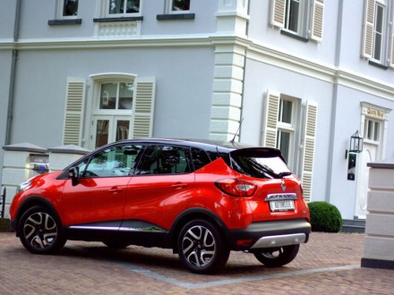 Rijtest Renault Captur Helly Hansen