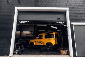 Custom Defenders met 700 pk?!